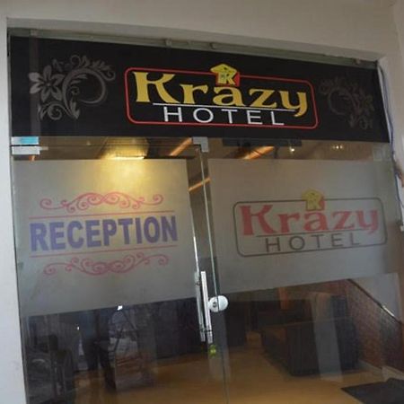 Krazy Hotel Haldwāni Eksteriør billede